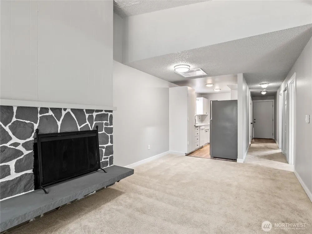 13041 12th Ave SW, Burien, WA 98146