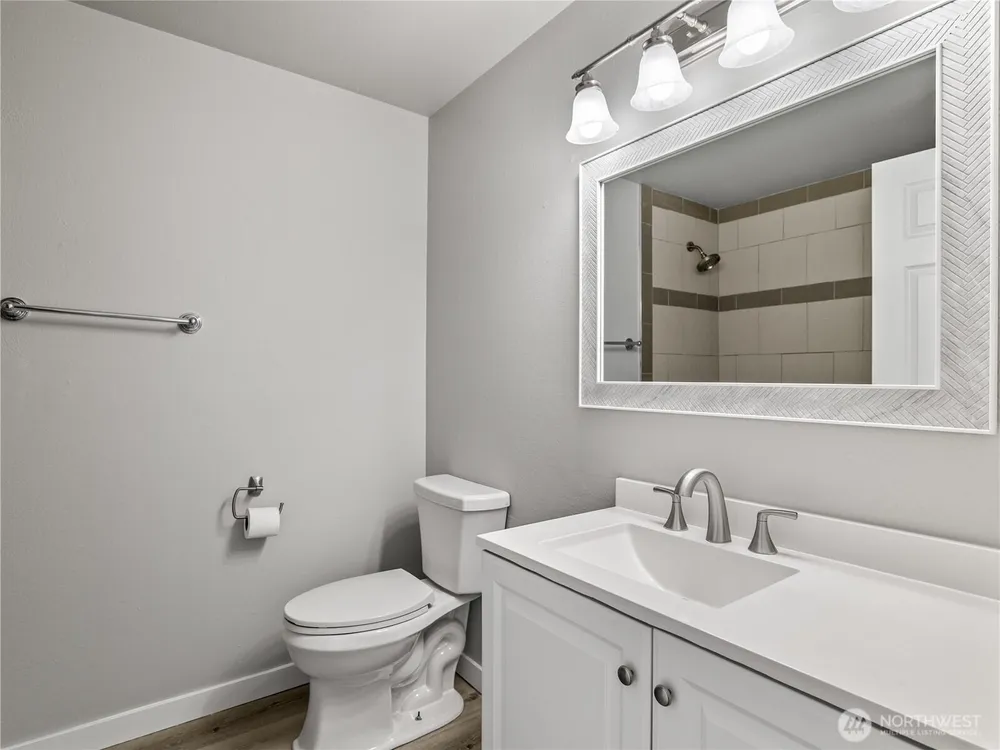 13041 12th Ave SW, Burien, WA 98146