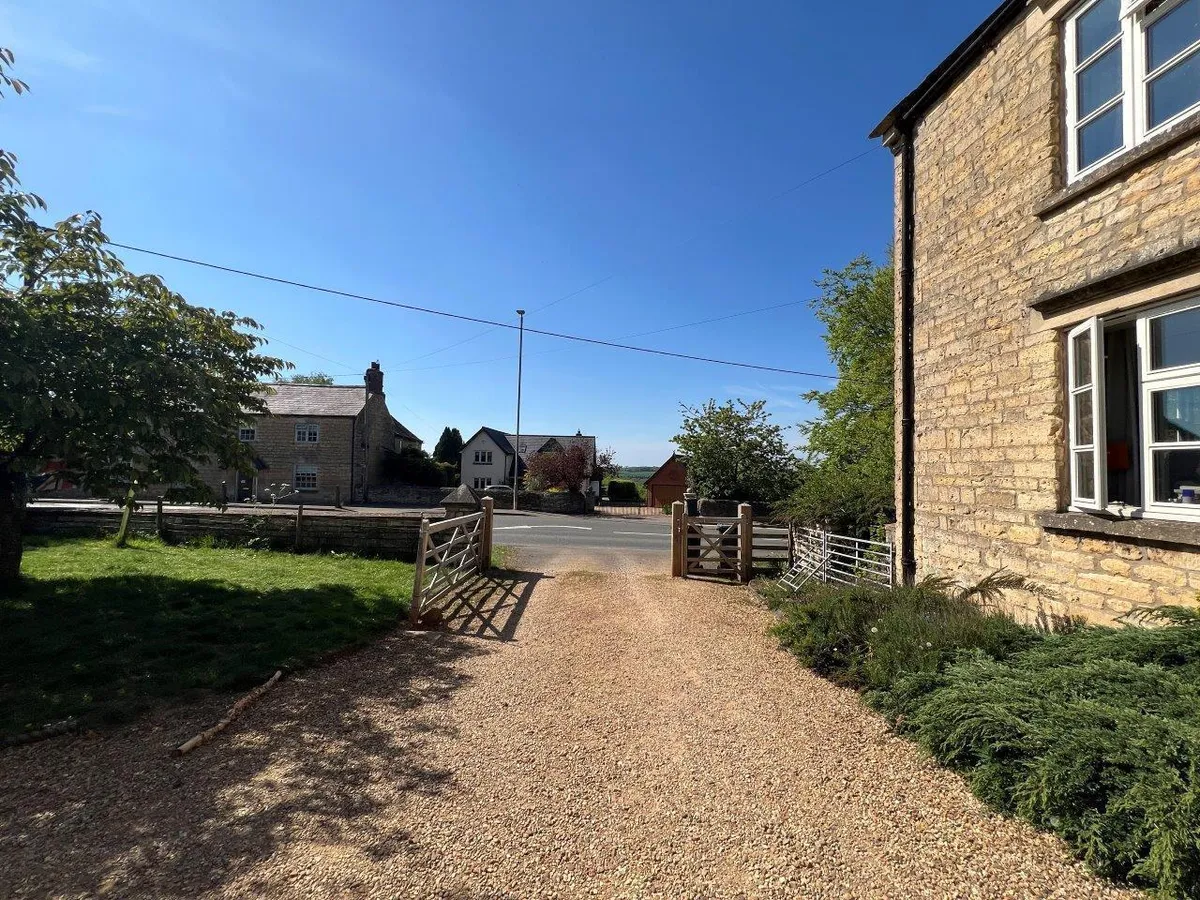 Fair Farmhouse, Melton Road, Waltham On The Wolds