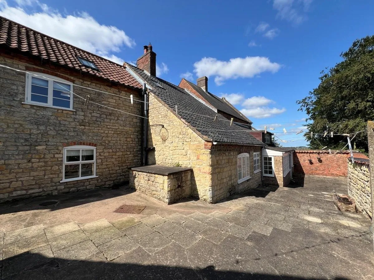 Fair Farmhouse, Melton Road, Waltham On The Wolds
