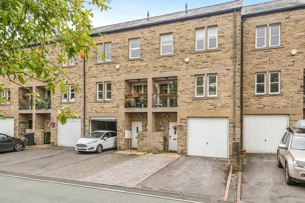 Lower Mill Lane, Holmfirth