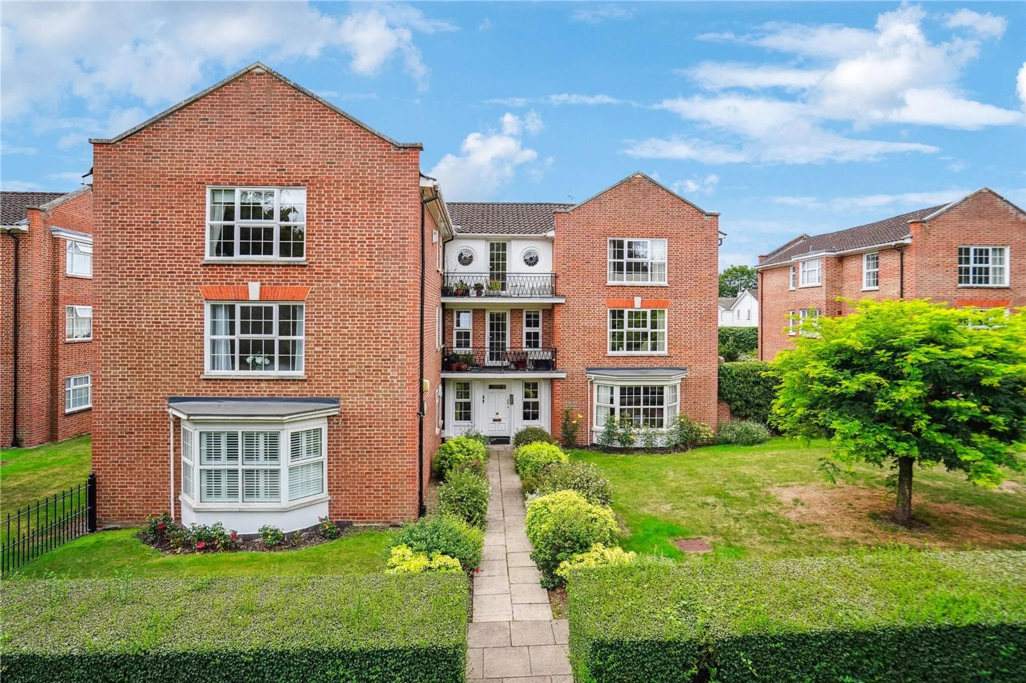 Phyllis Court Drive, Henley-On-Thames, Oxfordshire, RG9