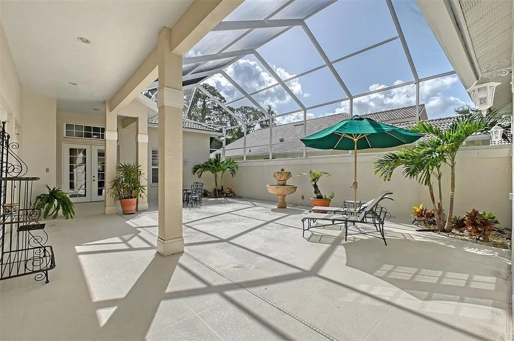 5839 Los Verdes Ct, Bradenton, FL 34210