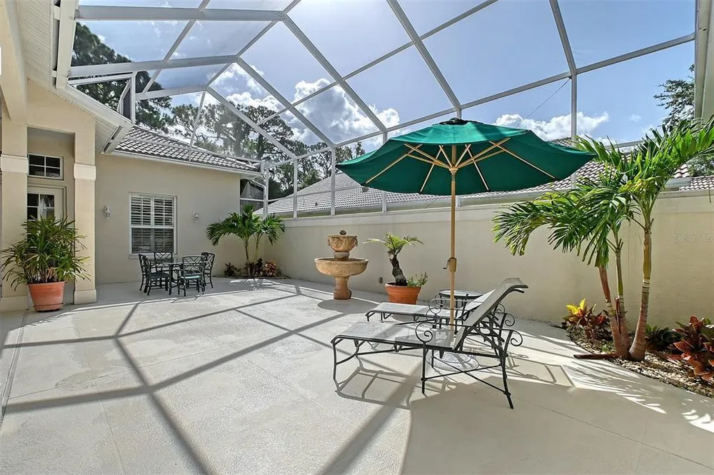 5839 Los Verdes Ct, Bradenton, FL 34210