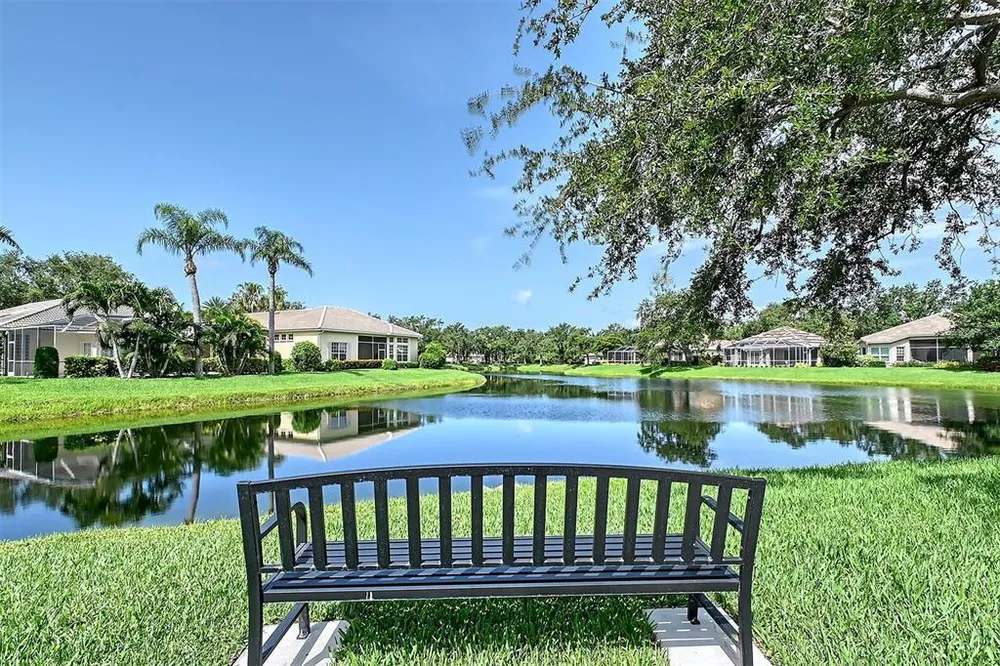 5839 Los Verdes Ct, Bradenton, FL 34210