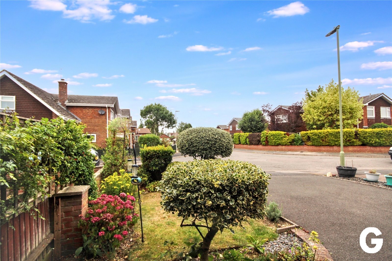 Farm Close, Ringwood, Hampshire, BH24 Image 17