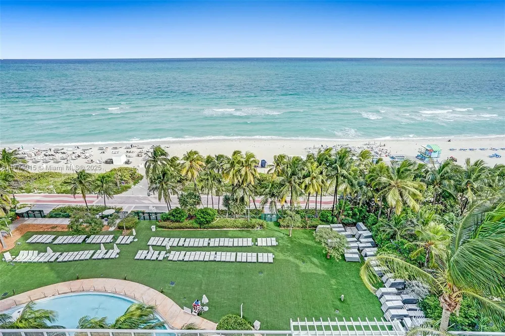 4391 Collins Ave, Miami Beach, FL 33140