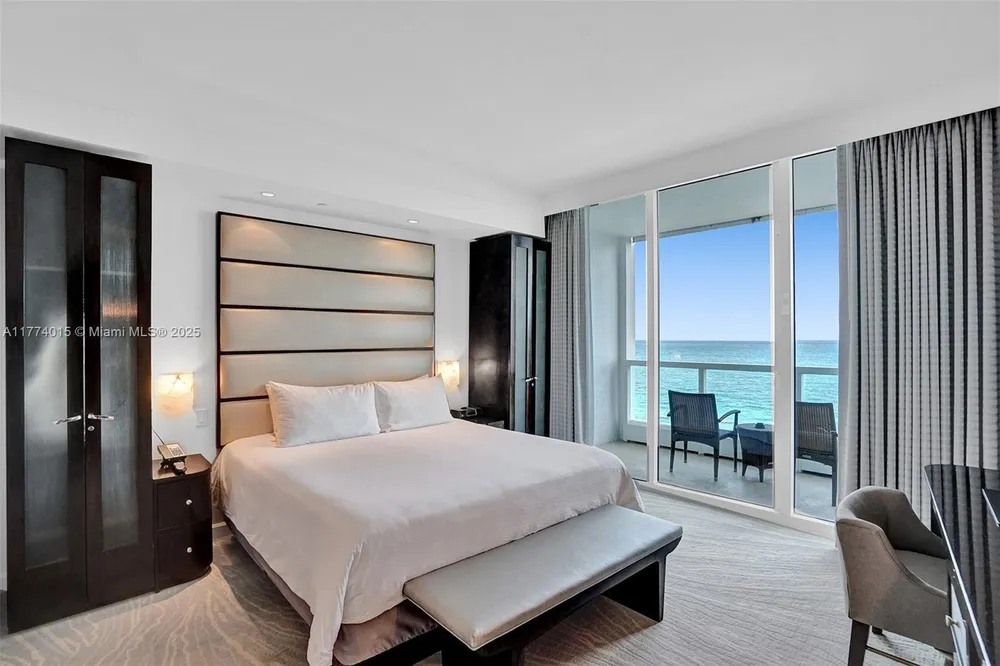 4391 Collins Ave, Miami Beach, FL 33140