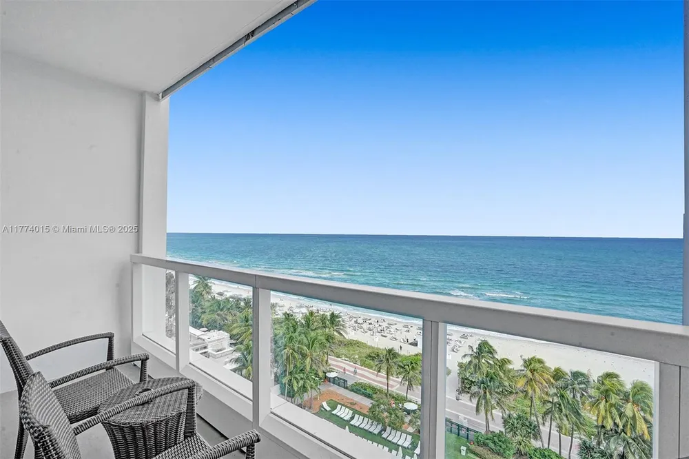 4391 Collins Ave, Miami Beach, FL 33140