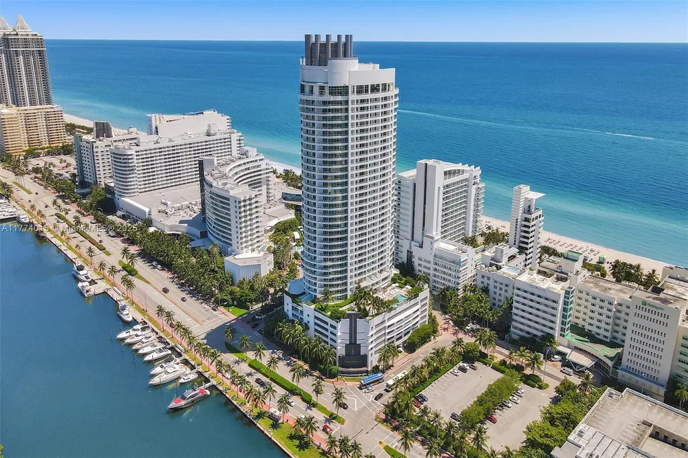 4391 Collins Ave, Miami Beach, FL 33140