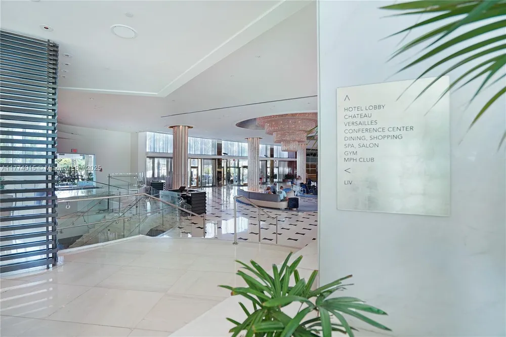4391 Collins Ave, Miami Beach, FL 33140