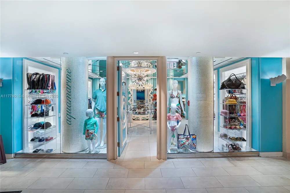 4391 Collins Ave, Miami Beach, FL 33140