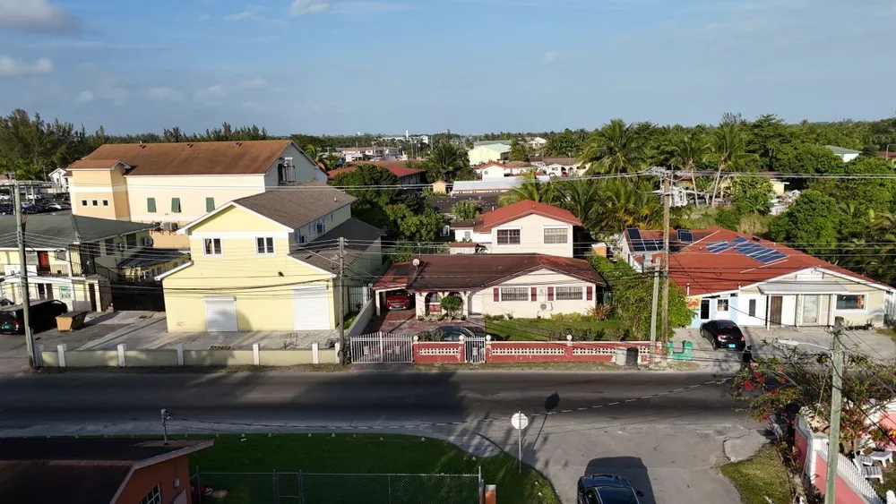 Carmichael Road Nassau / New Providence
