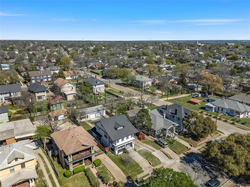2211 Morrow Ave, Waco, TX 76707