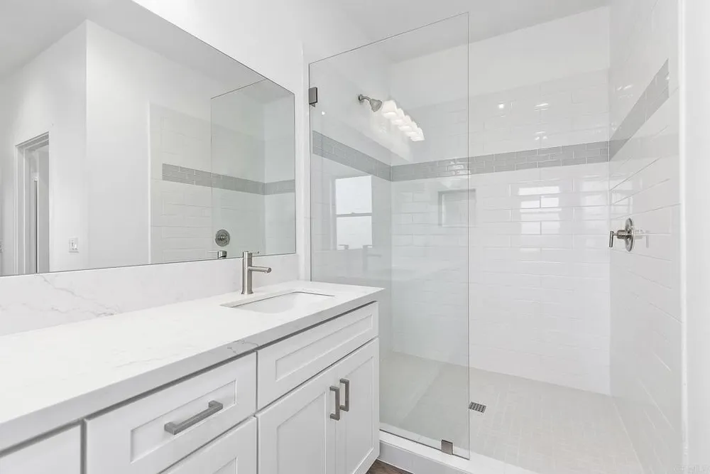 8532 Palm Pl, Lemon Grove, CA 91945