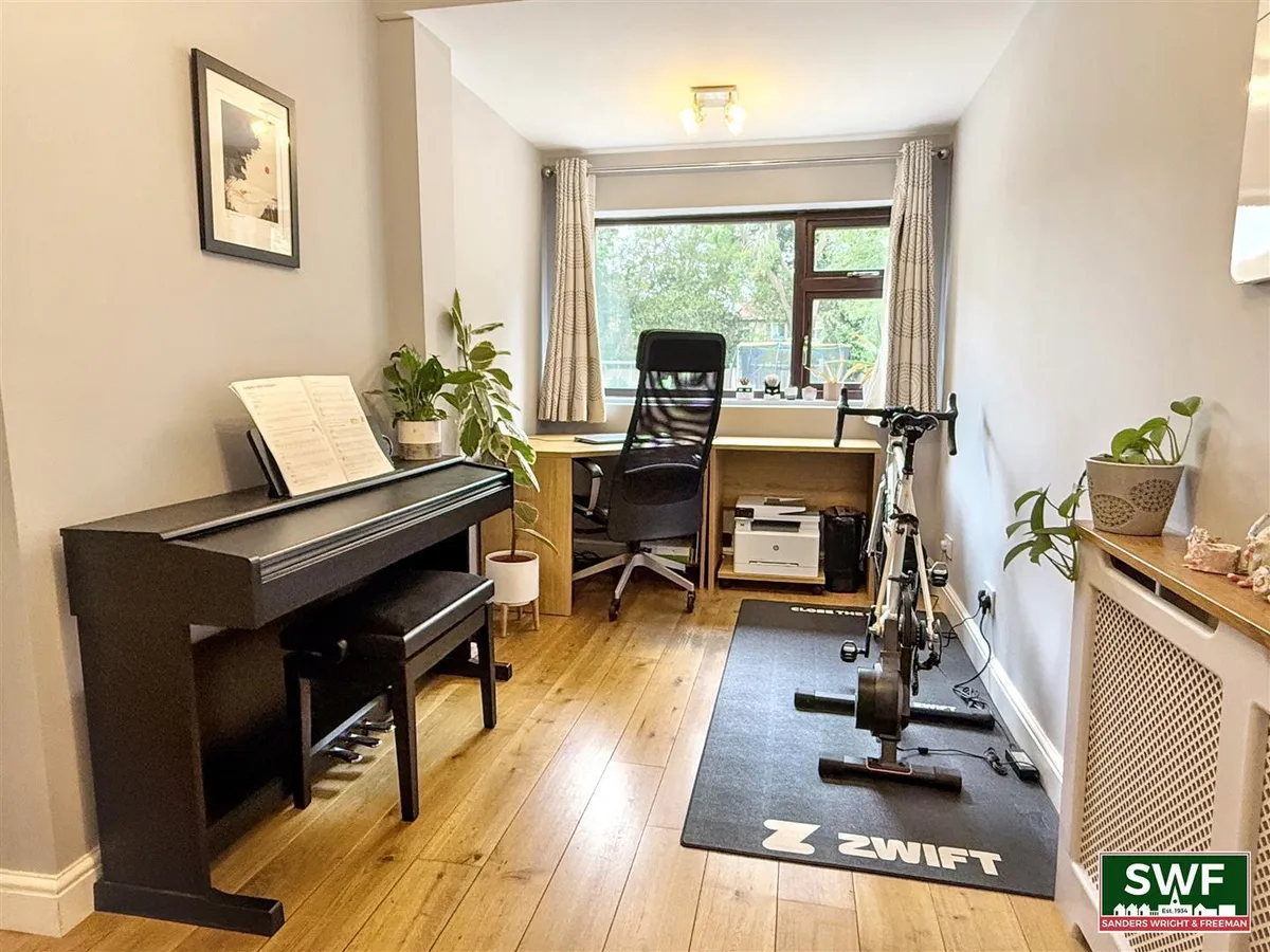 Wellington Avenue, Bradmore
