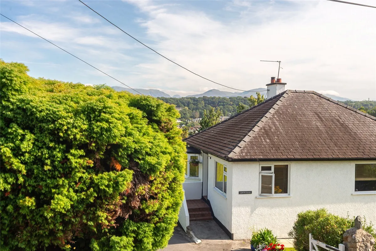 Mount Street, Menai Bridge, Isle of Anglesey, LL59