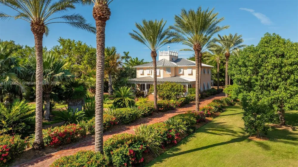 9300 Overseas Hwy, Marathon, FL 33050