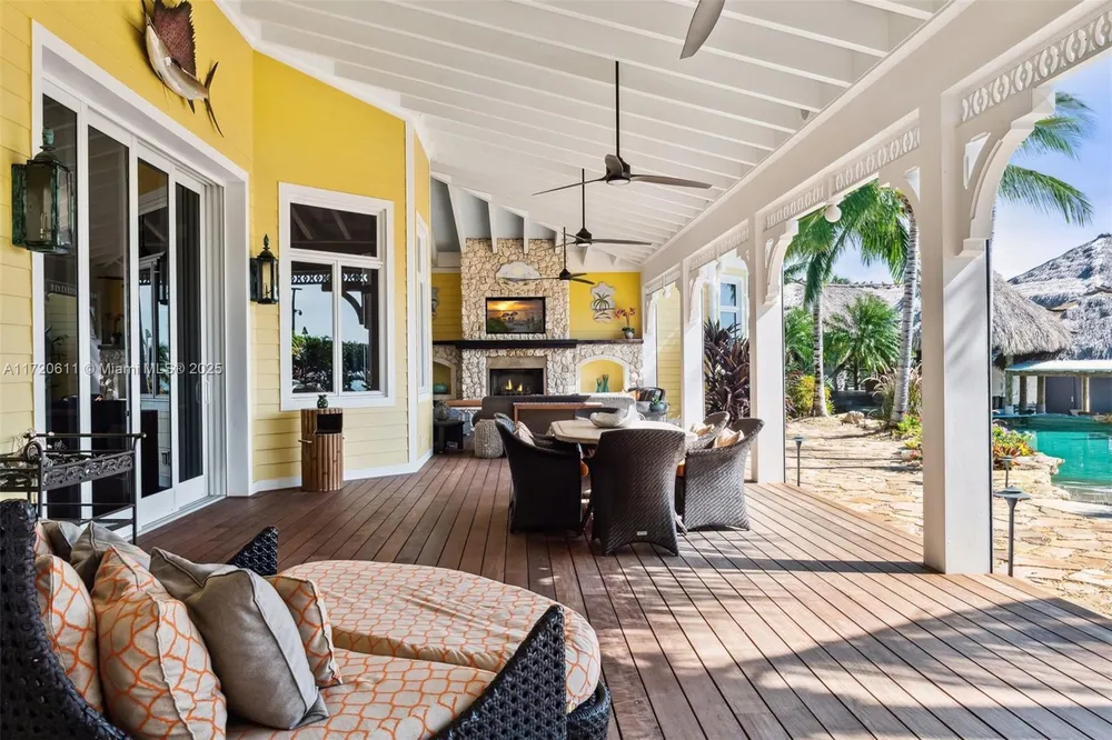 9300 Overseas Hwy, Marathon, FL 33050