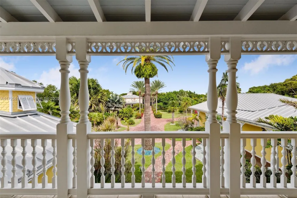 9300 Overseas Hwy, Marathon, FL 33050