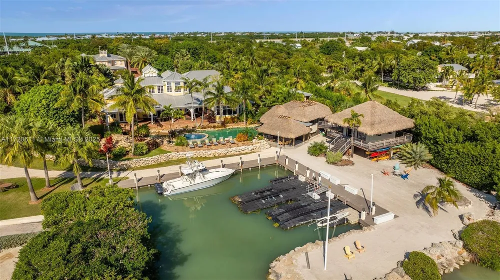 9300 Overseas Hwy, Marathon, FL 33050