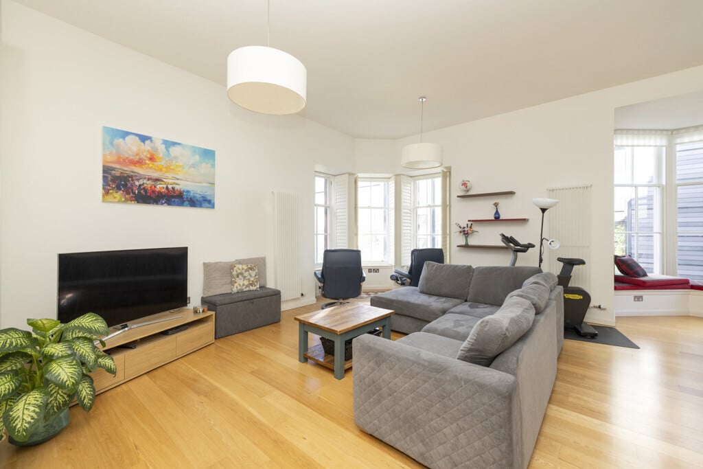 13 (Flat 16) Simpson Loan, Jubilee Hall, Quartermile, Edinburgh, EH3 9GN Image 2
