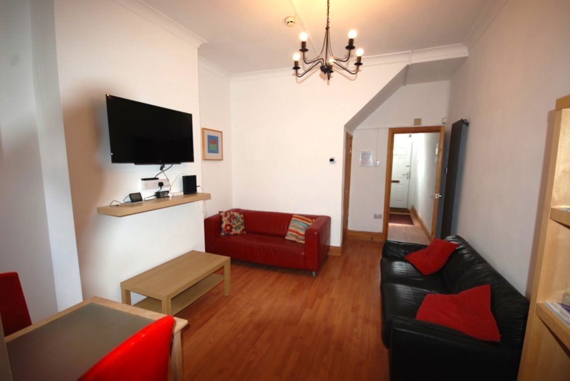 54 Dale Road B29 6AG Image 1