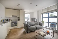 278 Magdalen Road, London, SW18 photo 1