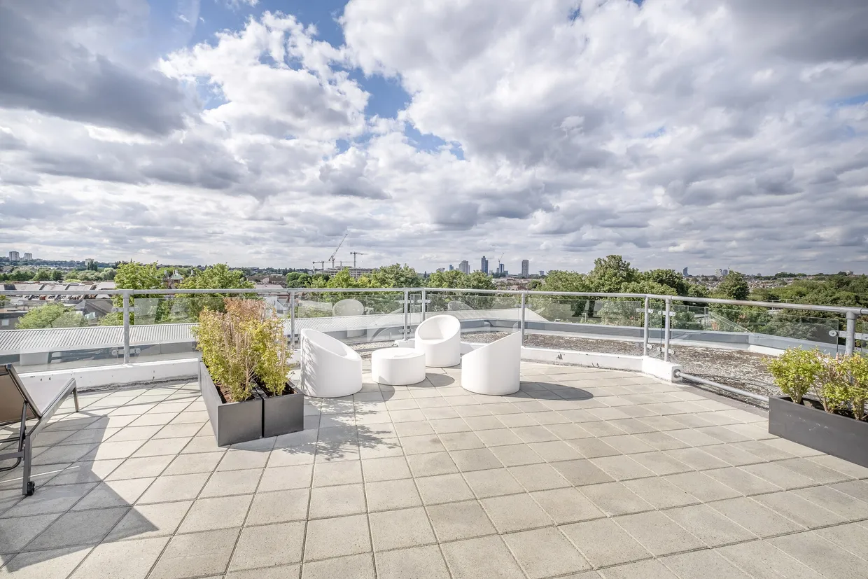 278 Magdalen Road, London, SW18 photo 3