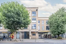 278 Magdalen Road, London, SW18 photo 2