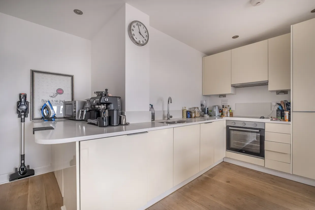 278 Magdalen Road, London, SW18 photo 5