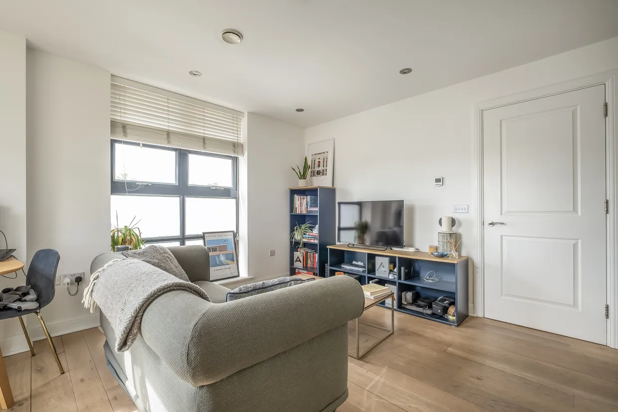 278 Magdalen Road, London, SW18 photo 6