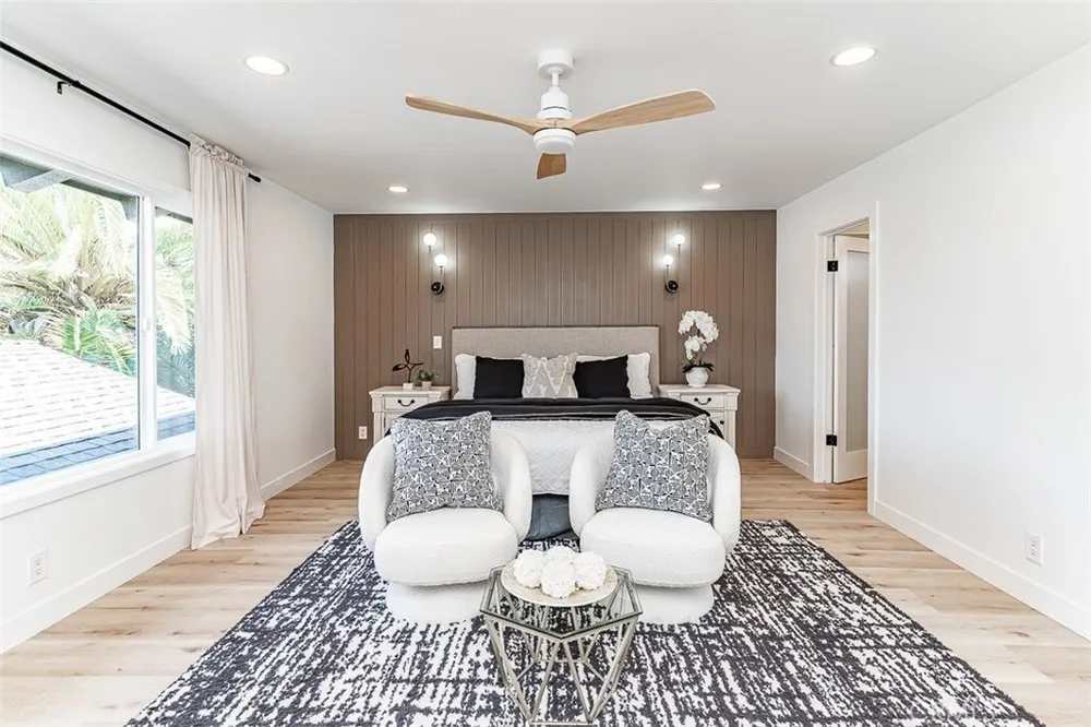 1350 S Ashington Ln, Anaheim, CA 92804