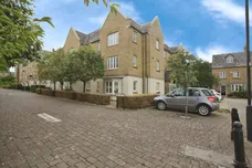 Avocet Close, Rugby