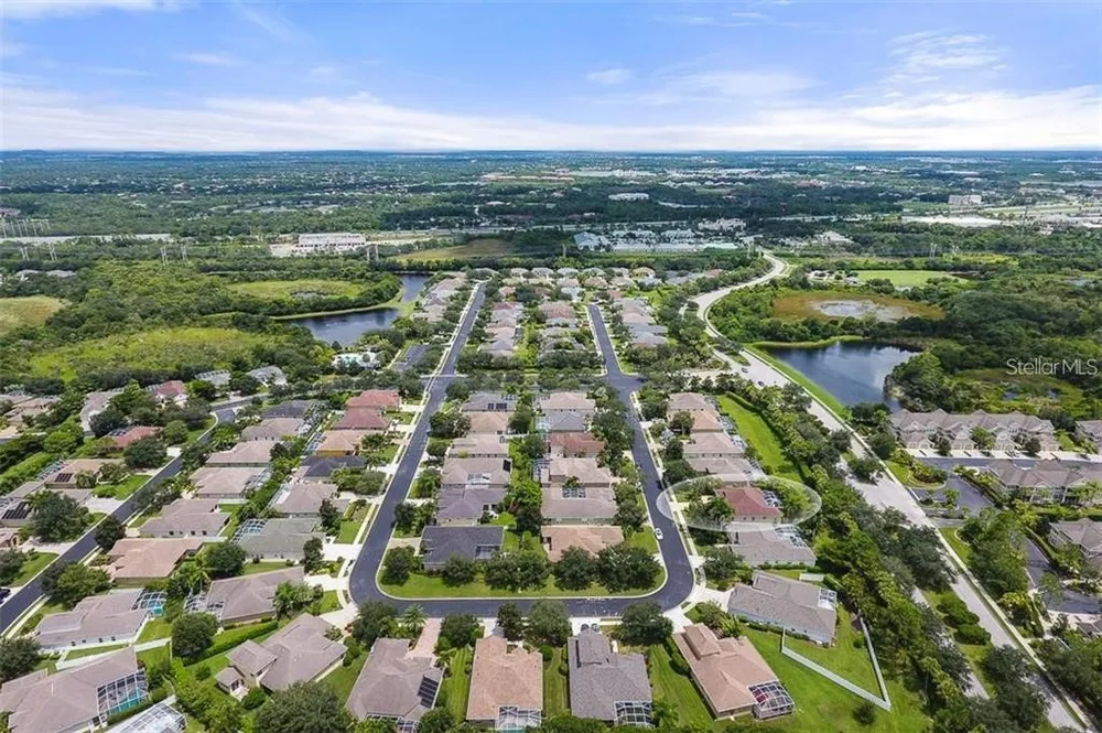 7914 Edmonston Circle, Bradenton, FL 34201