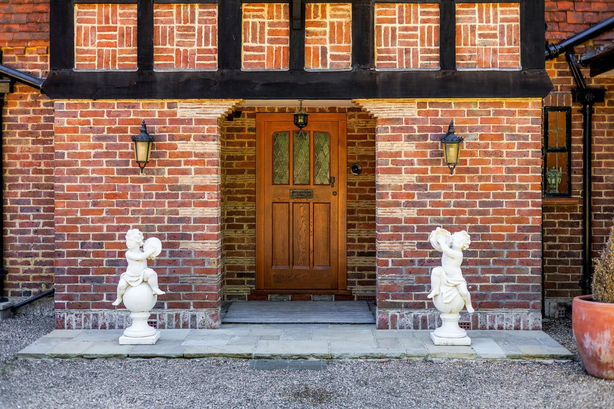Wellington Avenue, Virginia Water, GU25 photo 4