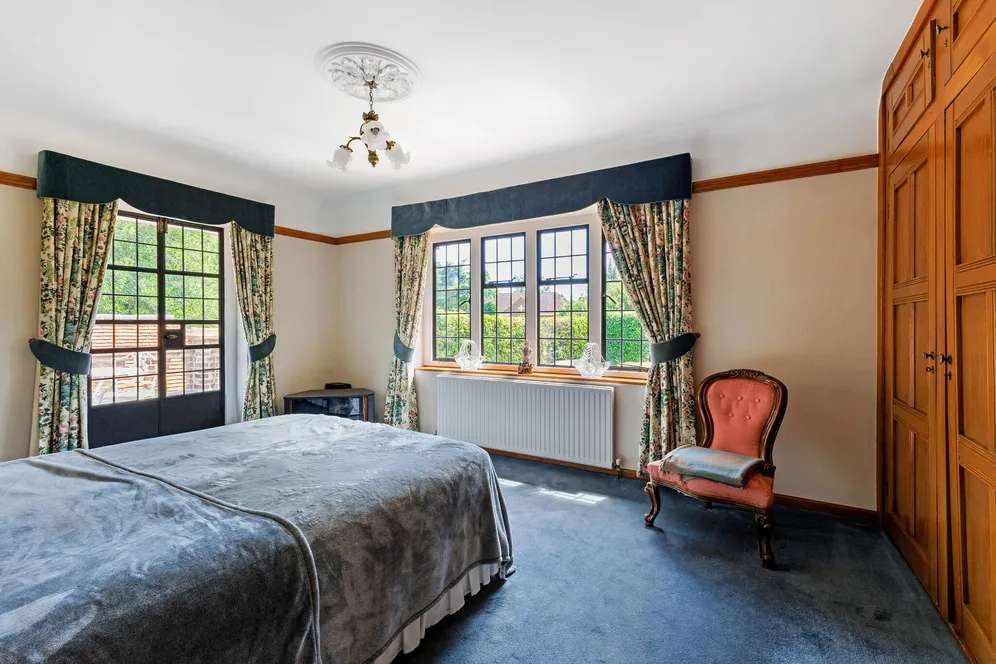 Wellington Avenue, Virginia Water, GU25 photo 16