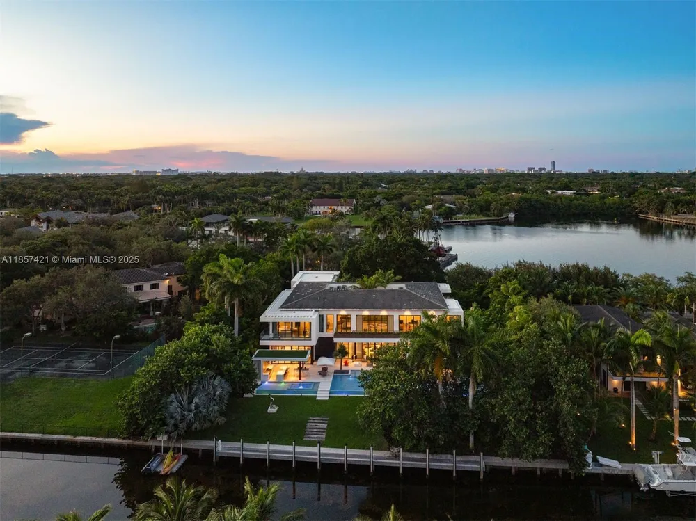 540 Leucadendra Dr, Coral Gables, FL 33156
