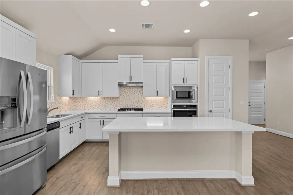 6533 Crockett Cove, Schertz, TX 78108