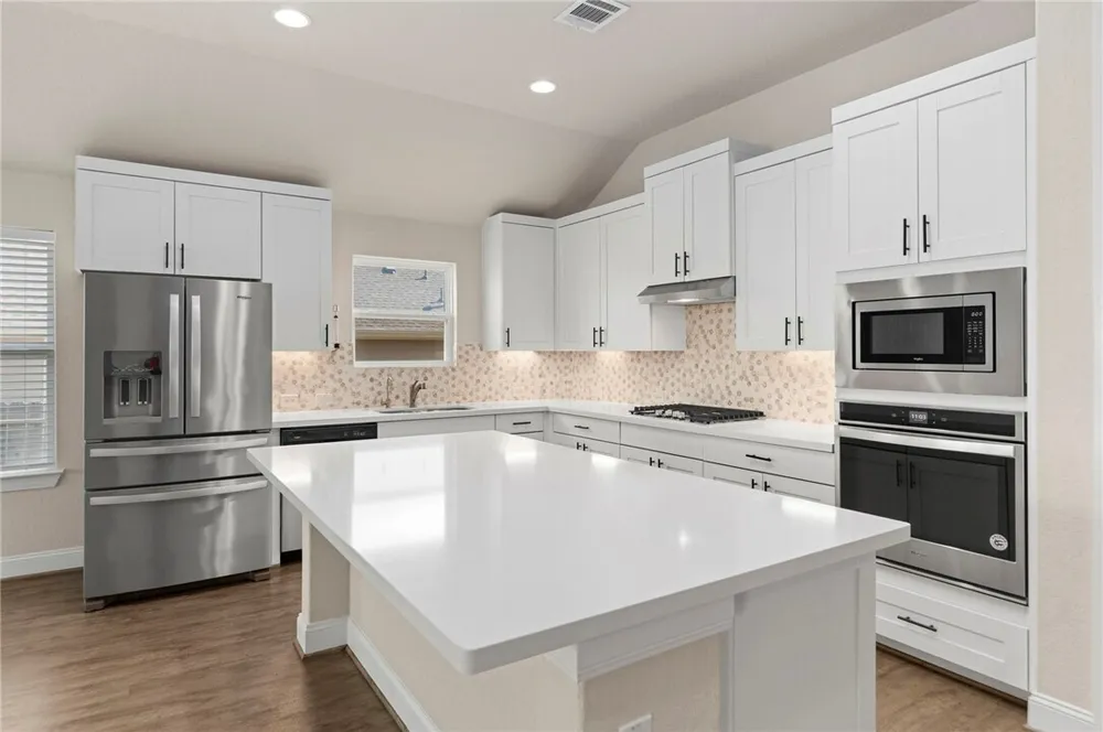 6533 Crockett Cove, Schertz, TX 78108