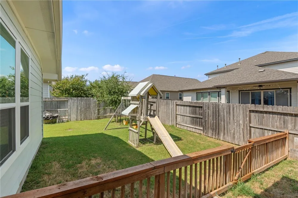 6533 Crockett Cove, Schertz, TX 78108