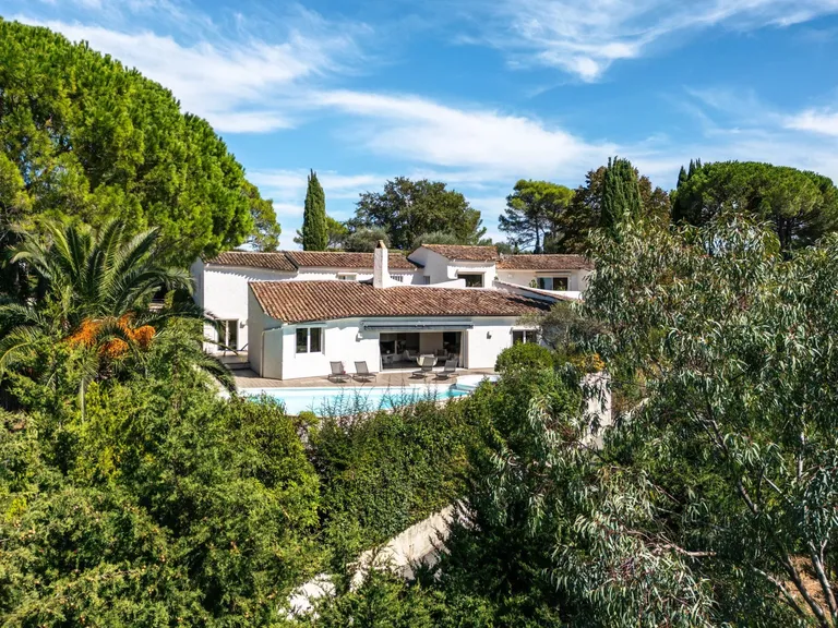Mougins, 06370, France