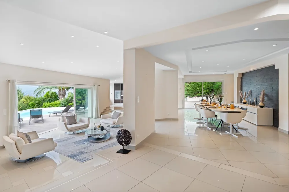 Mougins, 06370, France