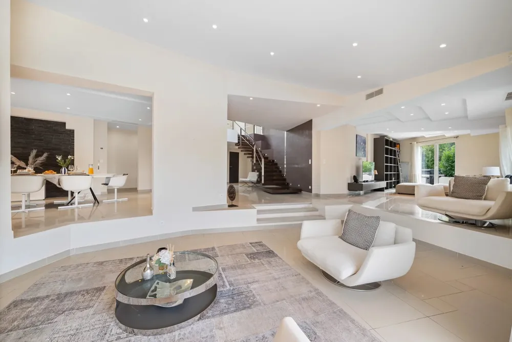 Mougins, 06370, France
