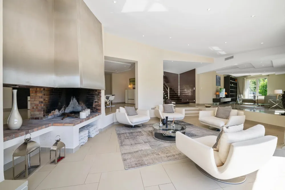 Mougins, 06370, France