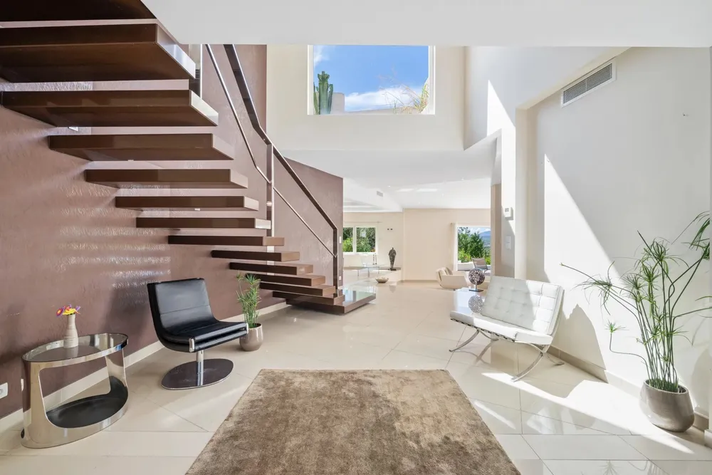 Mougins, 06370, France