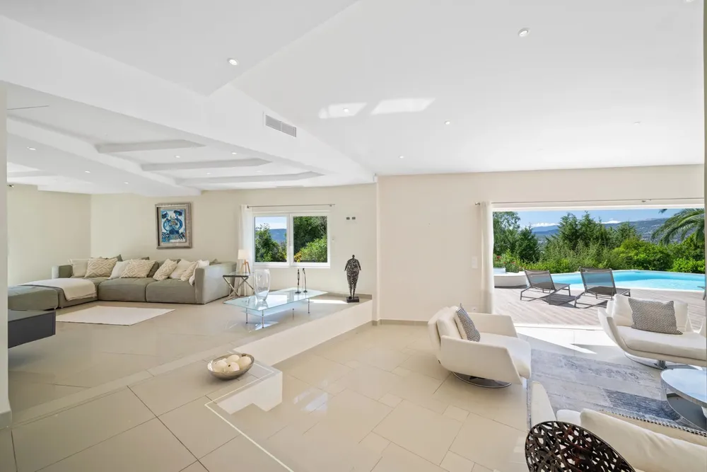 Mougins, 06370, France