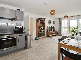 Oxleigh Way, Stoke Gifford, BRISTOL thumb 3