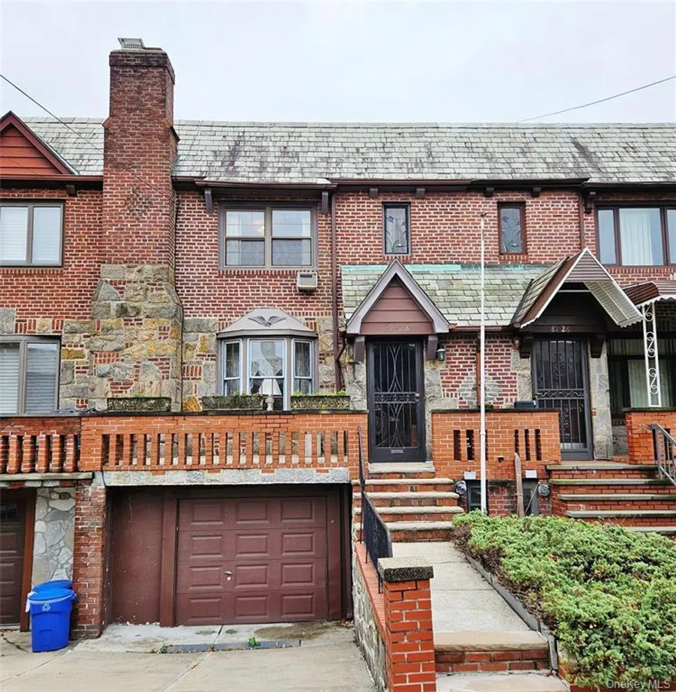 81-28 77th Ave, New York, NY 11385