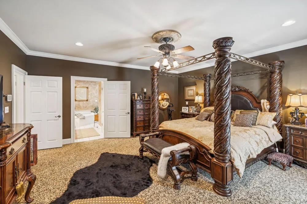 4416 Wedgewood Dr, Cohutta, GA 30710